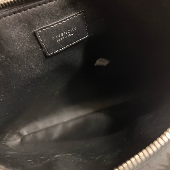 Givenchy clutch - Picture 9 of 9